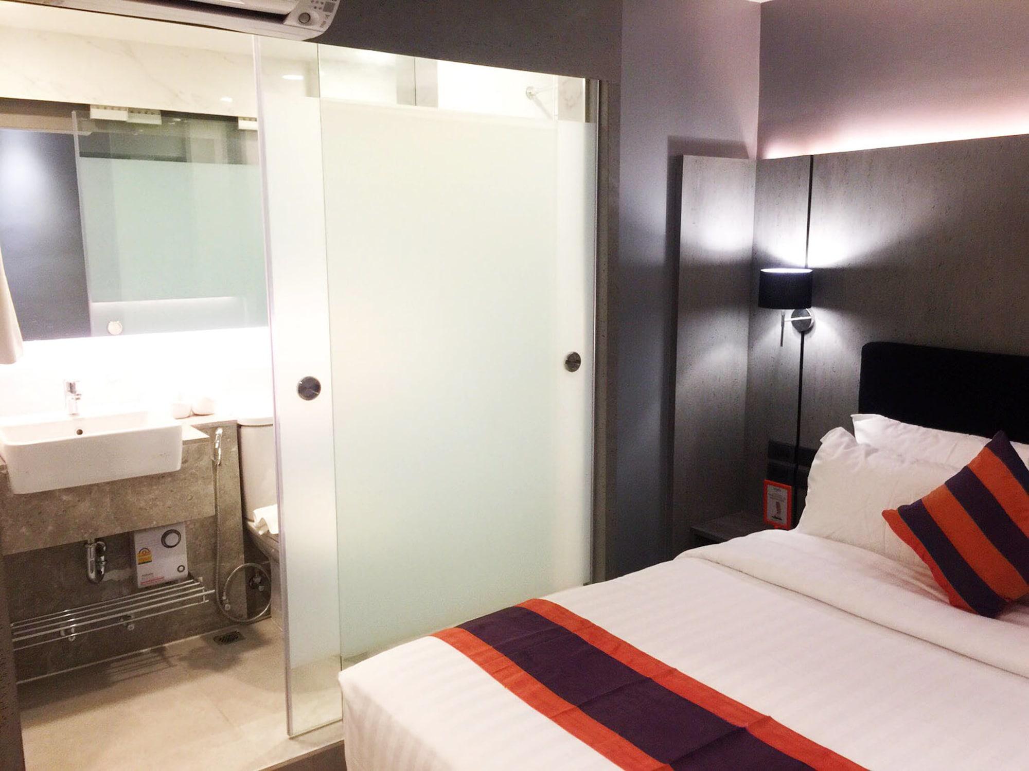 Studio Ekamai Bangkok Luaran gambar