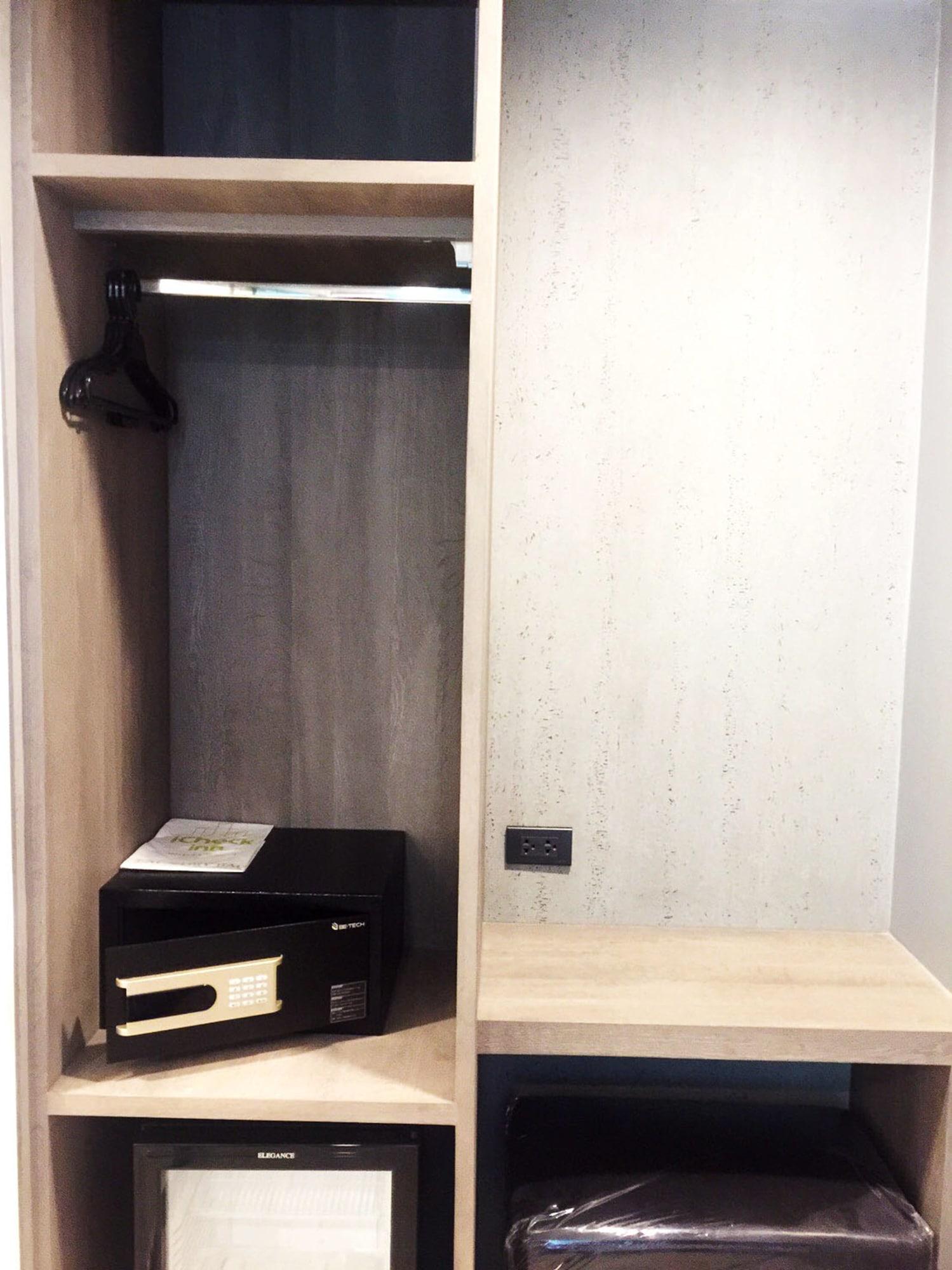 Studio Ekamai Bangkok Luaran gambar
