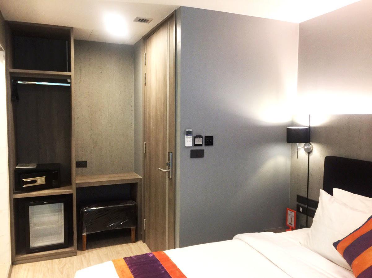 Studio Ekamai Bangkok Luaran gambar